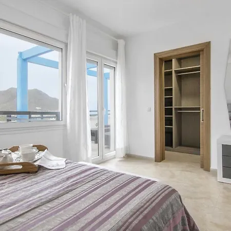Las Arenas Holiday home *